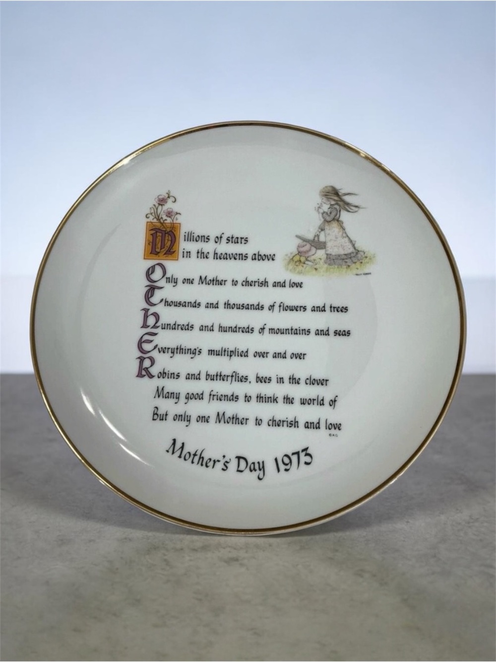 Holly Hobbie Commemorative Edition Genuine Porcelain Collective 10.5” Plate